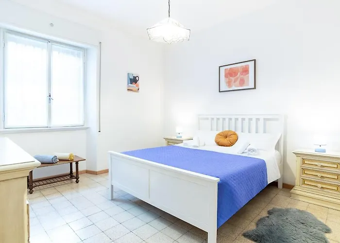 Διαμέρισμα Private Parking 3bd Near Piazza Carducci *