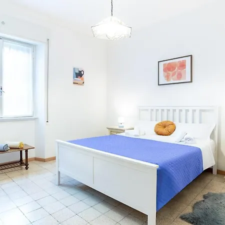 Lägenhet Private Parking 3bd Near Piazza Carducci *