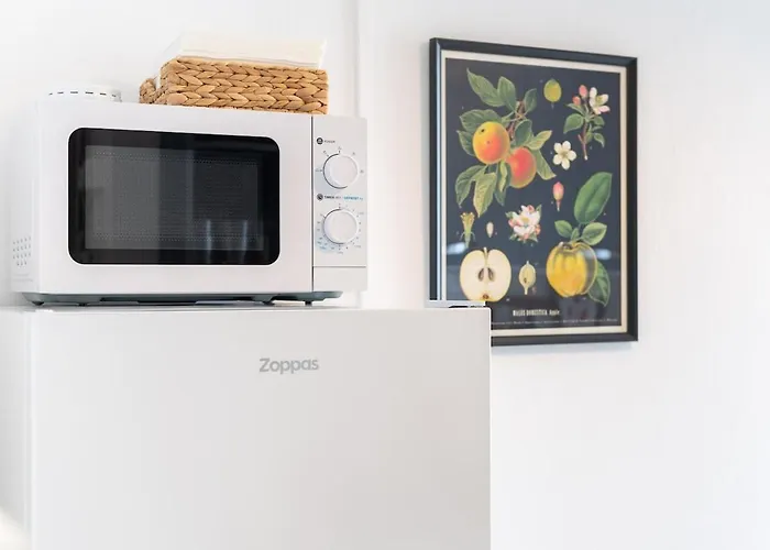 Private Parking 3bd Near Piazza Carducci * 볼로냐