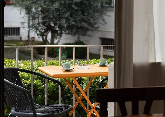 아파트 Private Parking 3bd Near Piazza Carducci *